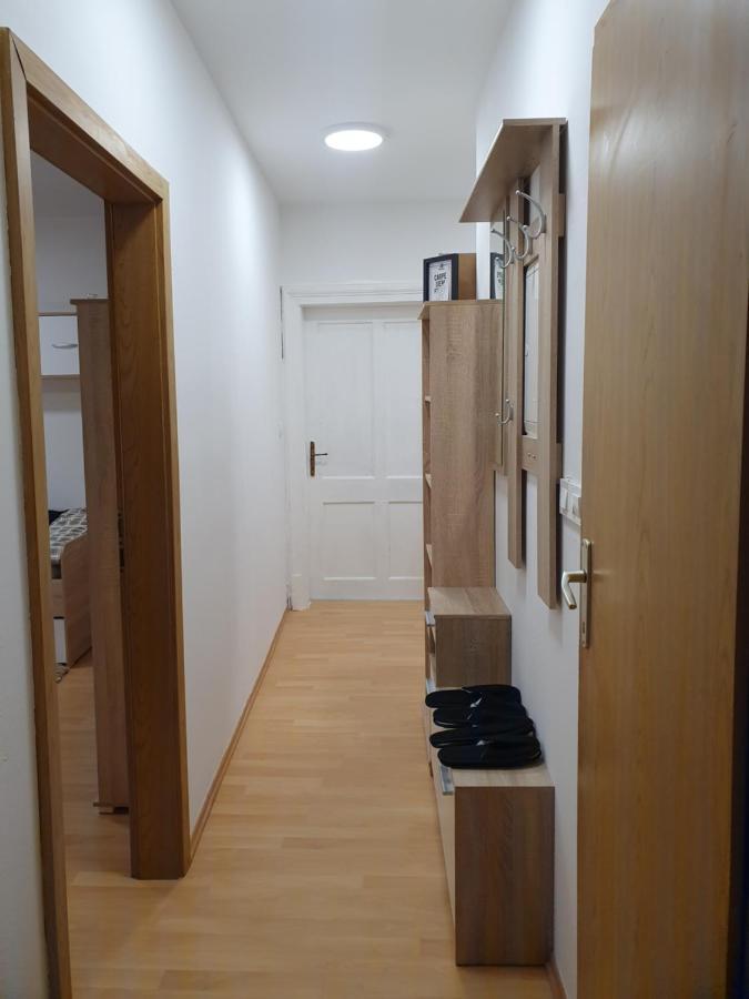 Railway Station City Modern Apartment Марибор Екстериор снимка